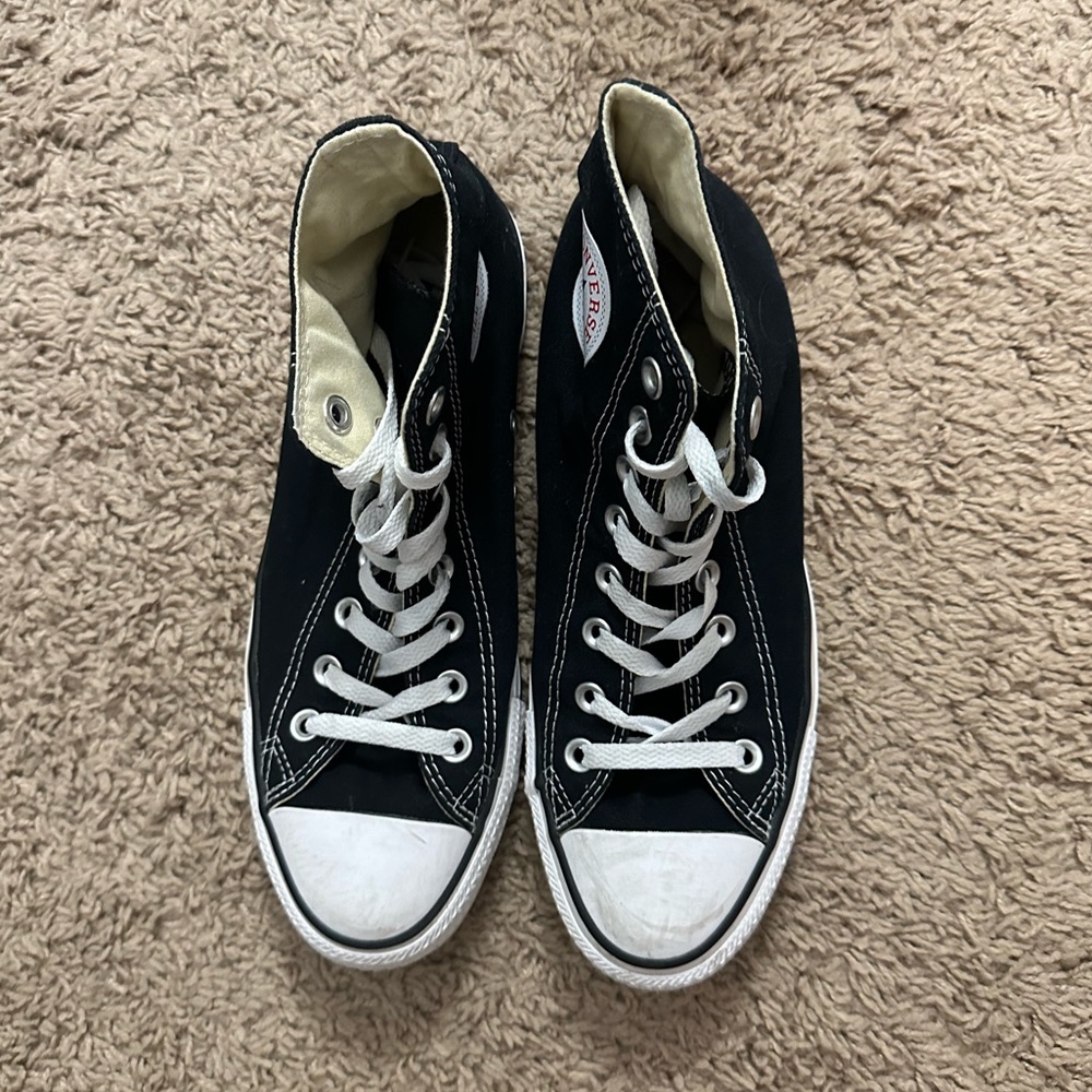 Black Hightop Converse All Star Sneakers Size 7M/9W